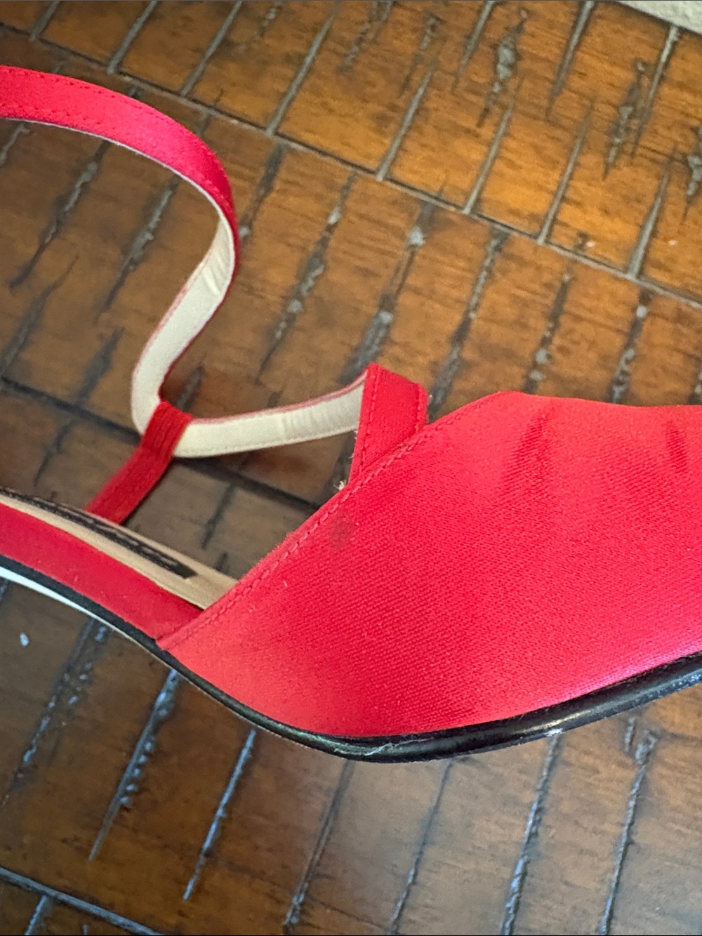 Red Strappy Vintage Heels by Nina - Picture 10 of 11